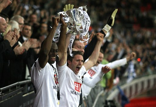 不敌利物浦，库尔图瓦：球队付出了巨大努力，但这还不够（惜败利物浦，库尔图瓦：全队拼尽全力仍难改败局）