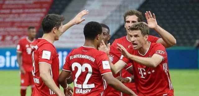 波斯特谈关键大空位三分不中：我不该那么犹豫，下次会投进的（波斯特评关键空位三分失手：不该犹豫，下次我会投中）