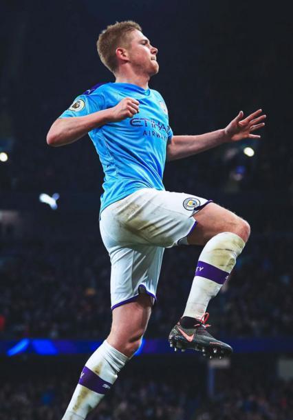 太阳报：雷德克纳普价值500万英镑的住宅遭遇入室盗窃（太阳报：窃贼闯入雷德克纳普估值500万英镑的豪宅）