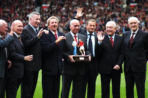 再次相见！穆勒生涯对阵梅西共计7胜3负，并留下诸多名场面（再度相逢！穆勒生涯对梅西7胜3负，名场面频出）