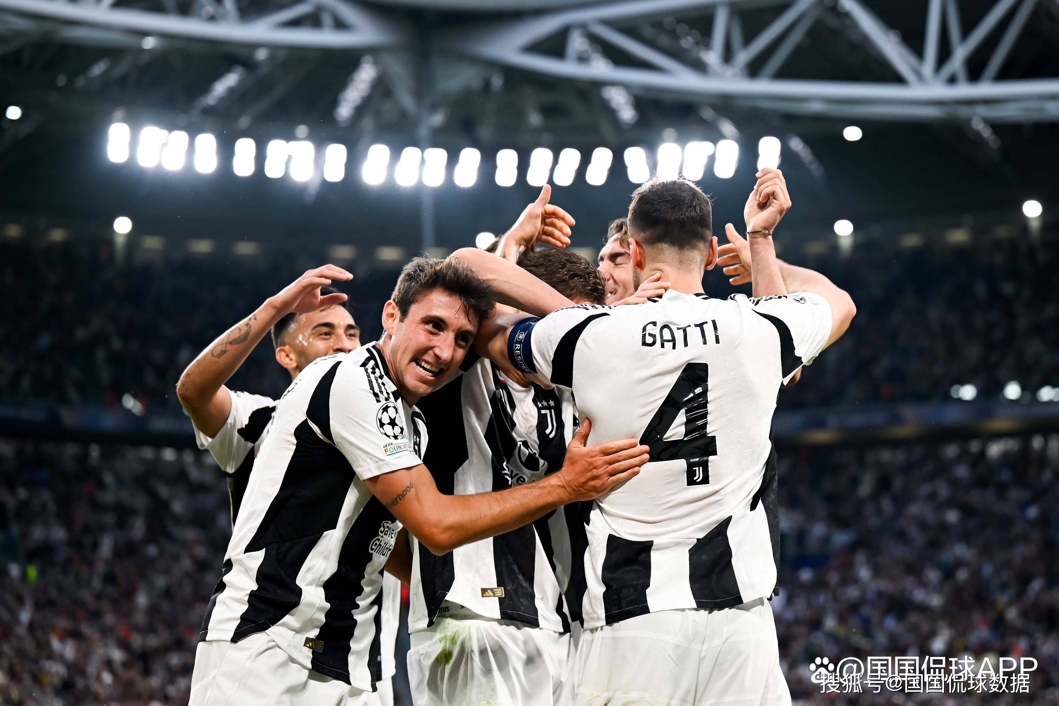 米兰达：很少有人能和斯帕莱蒂关系好，他的为人我还是不说了（米兰达：能与斯帕莱蒂相处融洽的人很少，他的人品我不便评价）