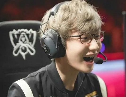 强化为她们 强化为她们